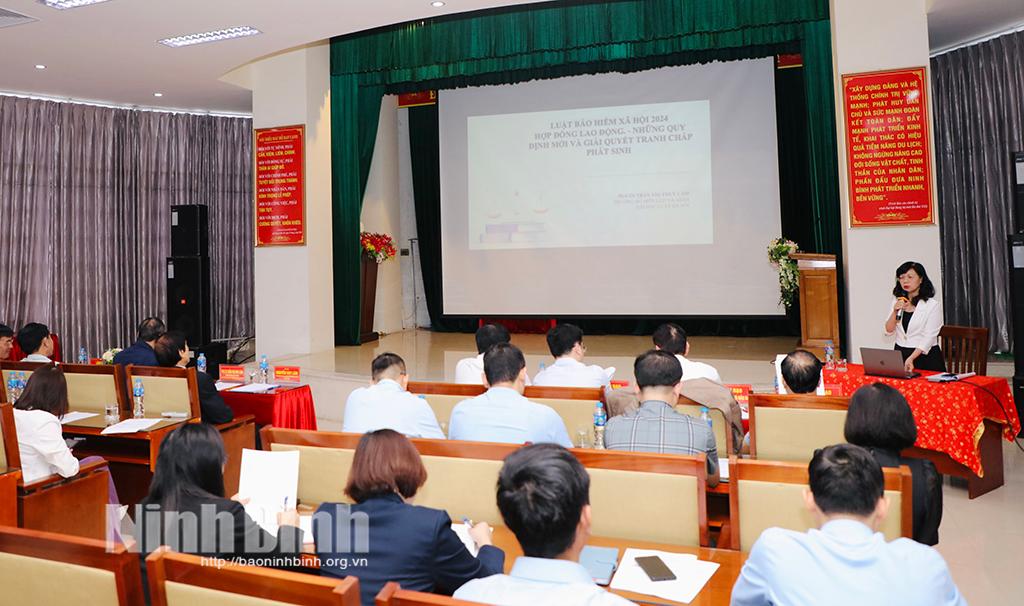 Quang cảnh lớp bồi dưỡng.