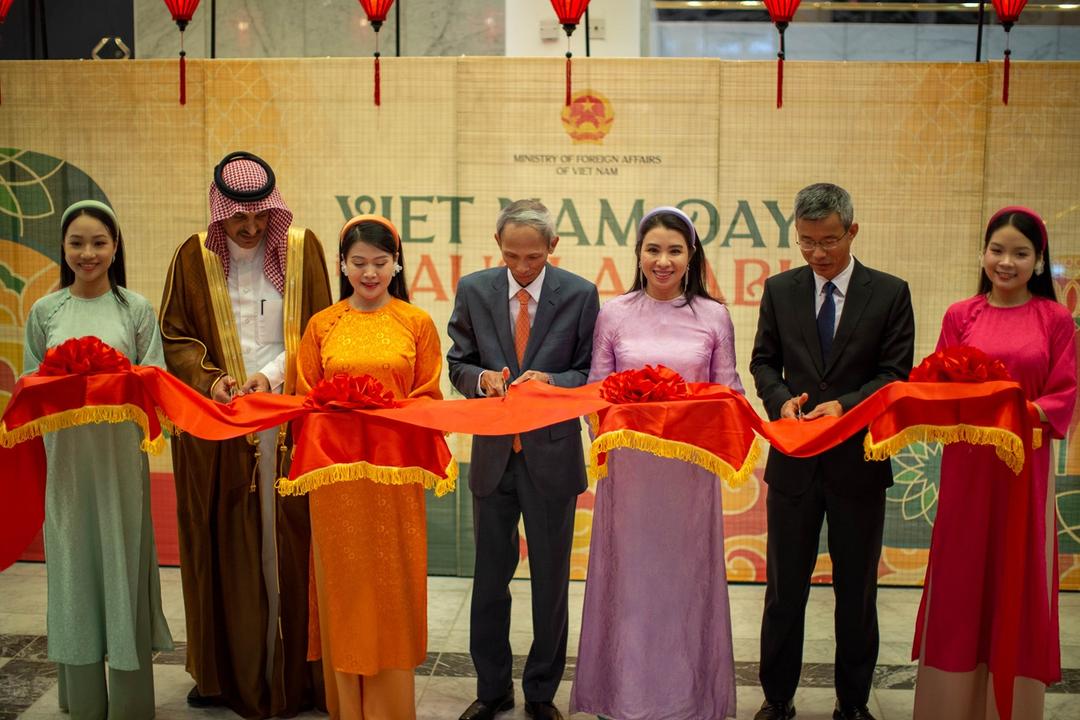 “Ngày Việt Nam tại Ả - rập Xê - út 2024” chính thức khai mạc tại Cultural Palace, Riyadh vào ngày 13/12/2024.
