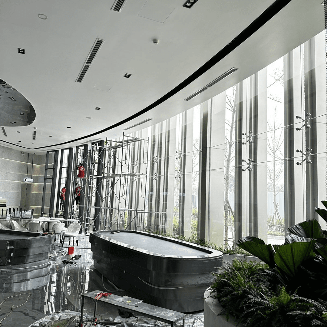 Nội thất Gia Huy thi công dán film cách nhiệt tại dự án chung cư Lumi Mễ Trì Hạ.