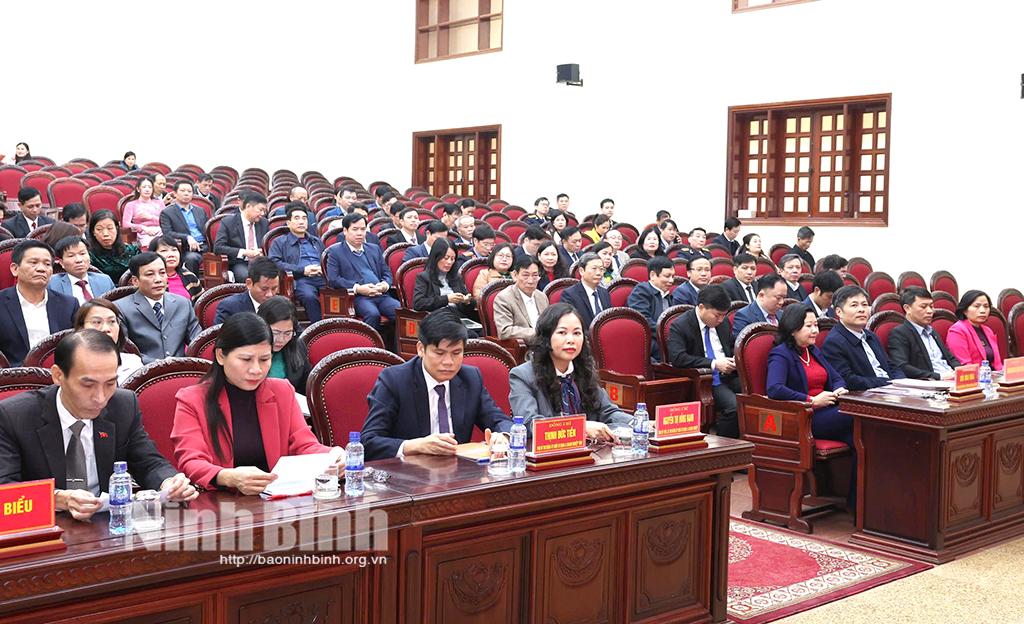 Các đại biểu dự hội nghị.