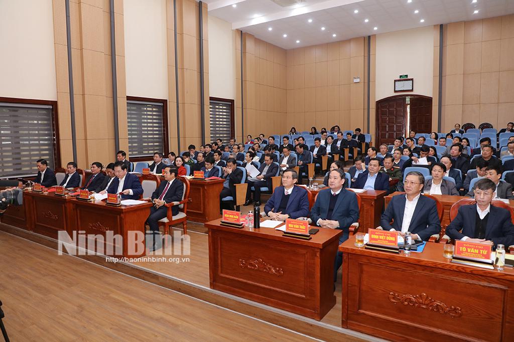 Các đại biểu dự hội nghị.