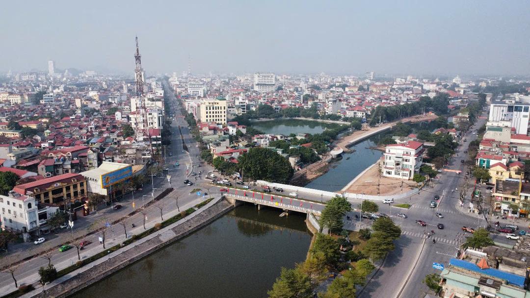 Thành phố Hoa Lư là đô thị loại 1 trực thuộc tỉnh. Ảnh: Mai Lan