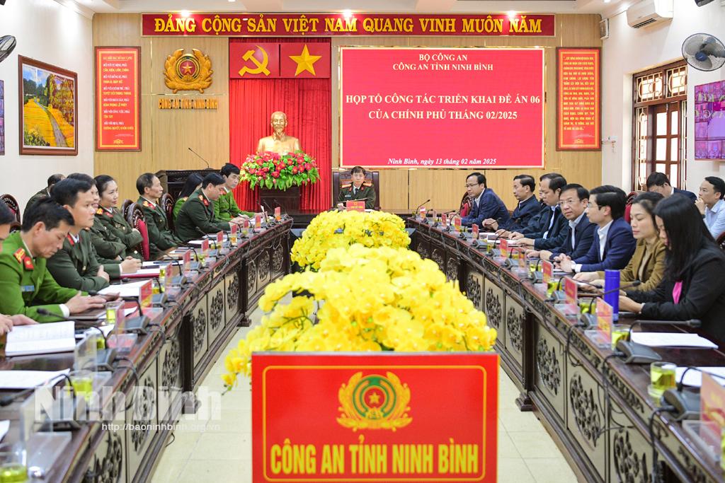 Các đại biểu dự hội nghị tại điểm cầu Công an tỉnh Ninh Bình.