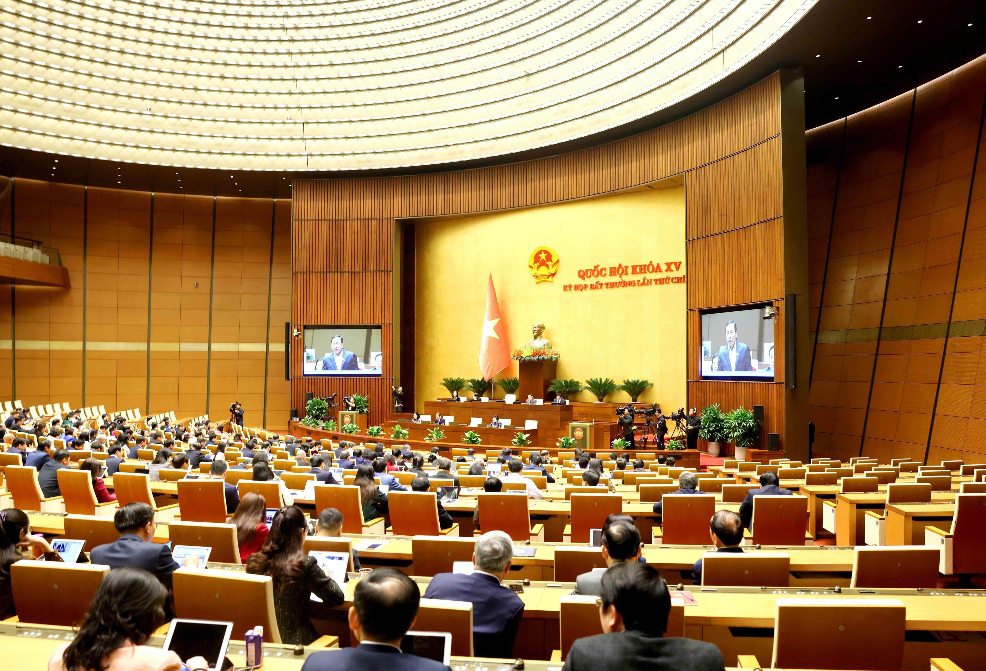 Toàn cảnh phiên họp.