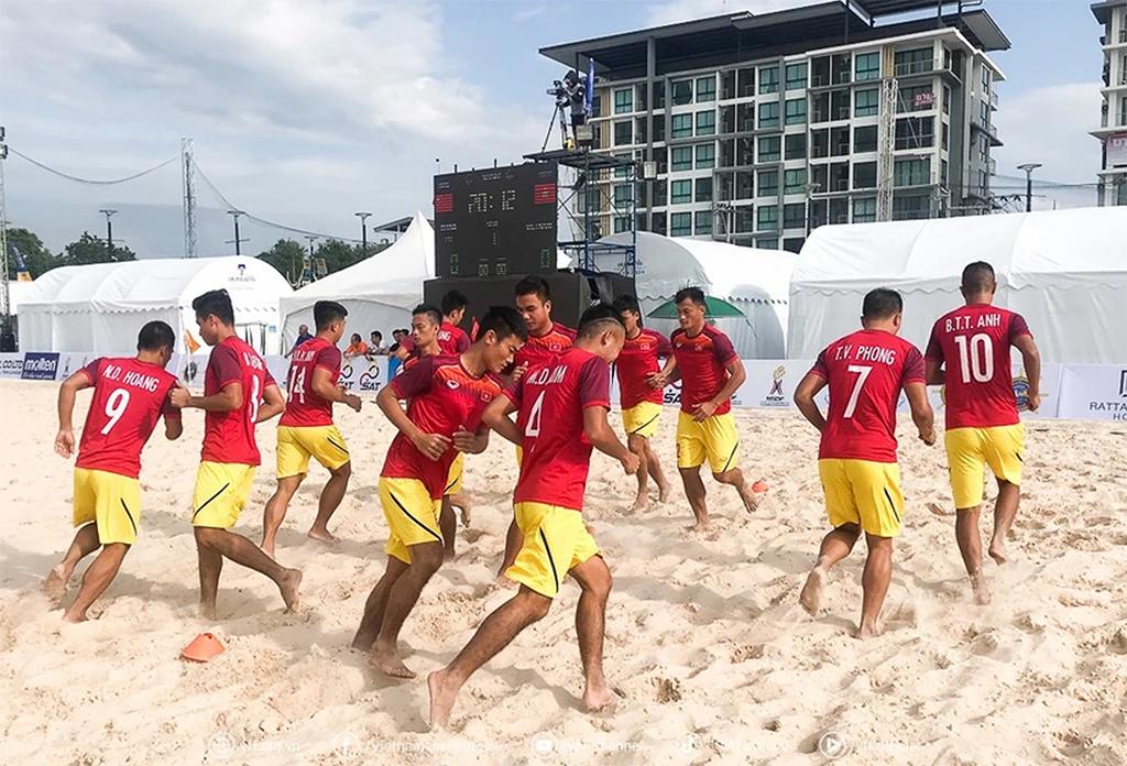 Đội tuyển bóng đá bãi biển Việt Nam sẽ tập trung vào ngày 25/2 tại Đà Nẵng để chuẩn bị tham dự Giải bóng đá bãi biển châu Á 2025. (Ảnh: VFF)