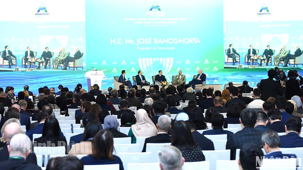 Quang cảnh Phiên toàn thể cấp cao Diễn đàn Tương lai ASEAN 2025 tại Hà Nội. Ảnh Báo Nhân Dân