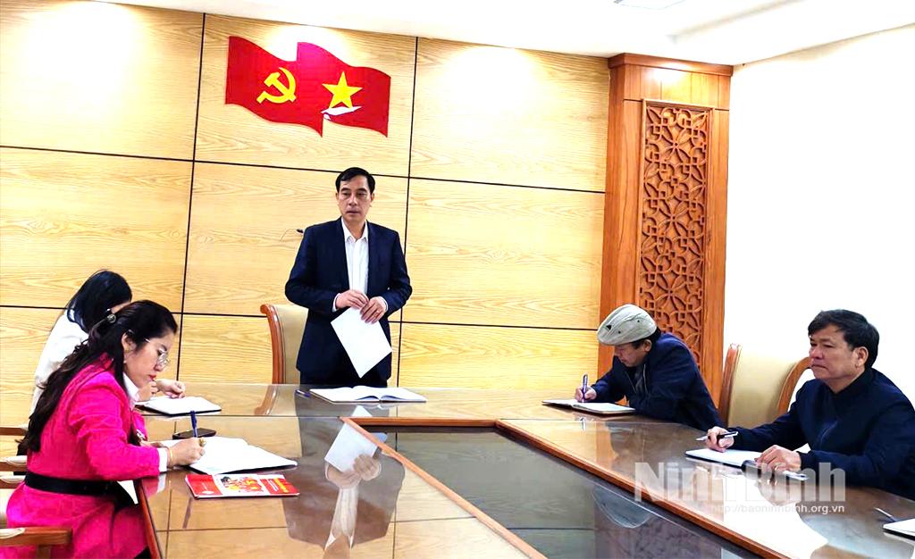 Ngay sau khi chính thức đi vào hoạt động, Ban Tuyên giáo và Dân vận Huyện uỷ Kim Sơn đã tổ chức họp, triển khai các nhiệm vụ trọng tâm.