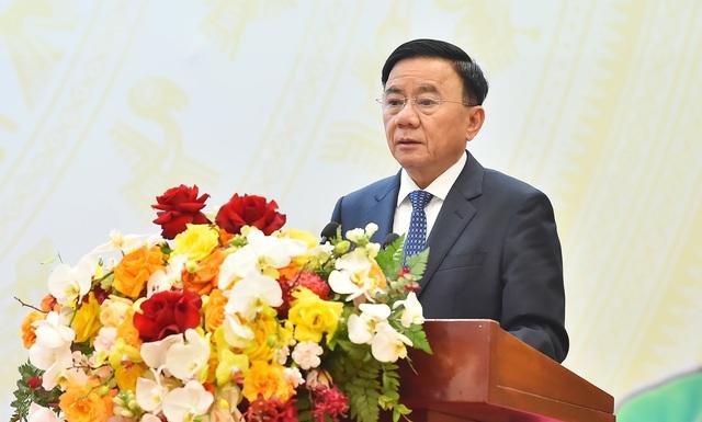 Thường trực Ban Bí thư Trần Cẩm Tú.