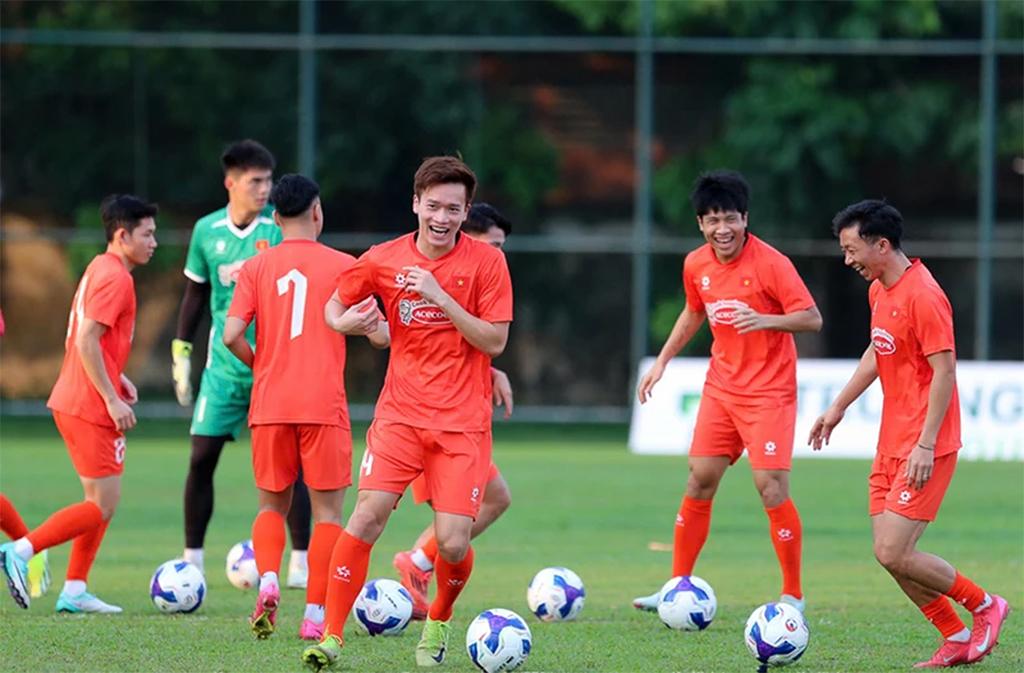 Buổi tập của đội tuyển Việt Nam diễn ra với tinh thần hứng khởi. (Ảnh: VFF)