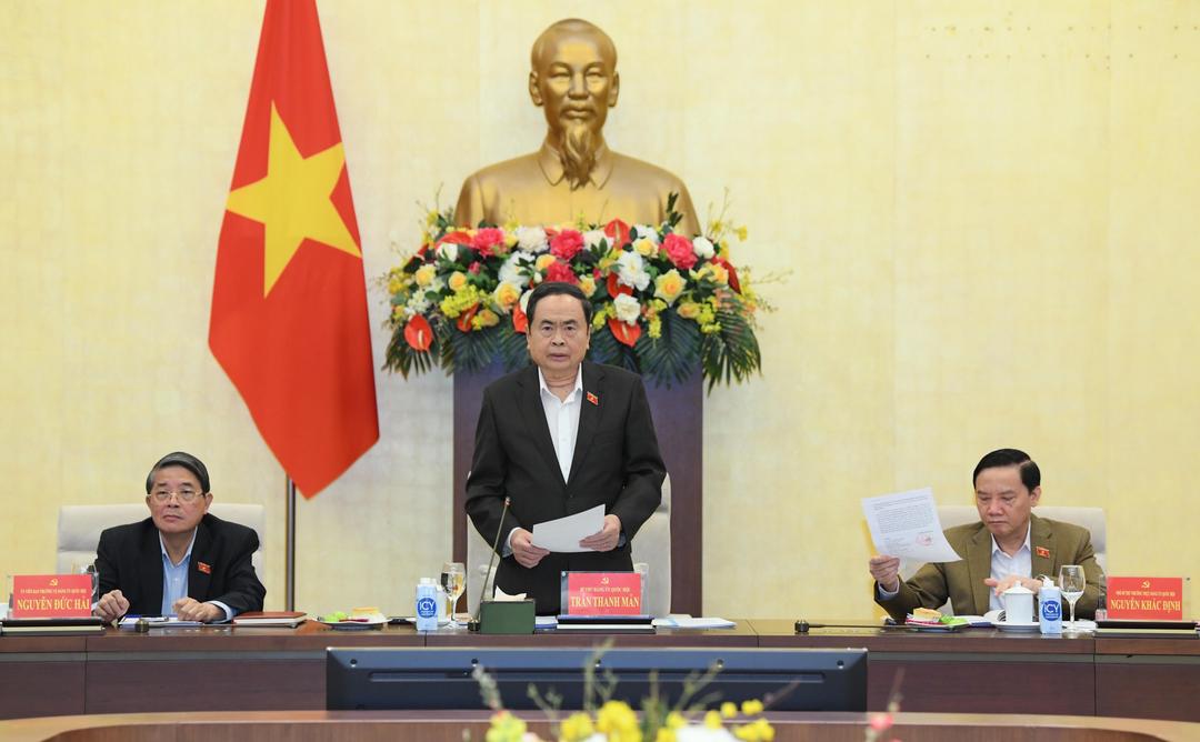 Chủ tịch Quốc hội Trần Thanh Mẫn chủ trì phiên họp thứ hai của Ban Thường vụ Đảng ủy Quốc hội về sửa đổi Hiến pháp.