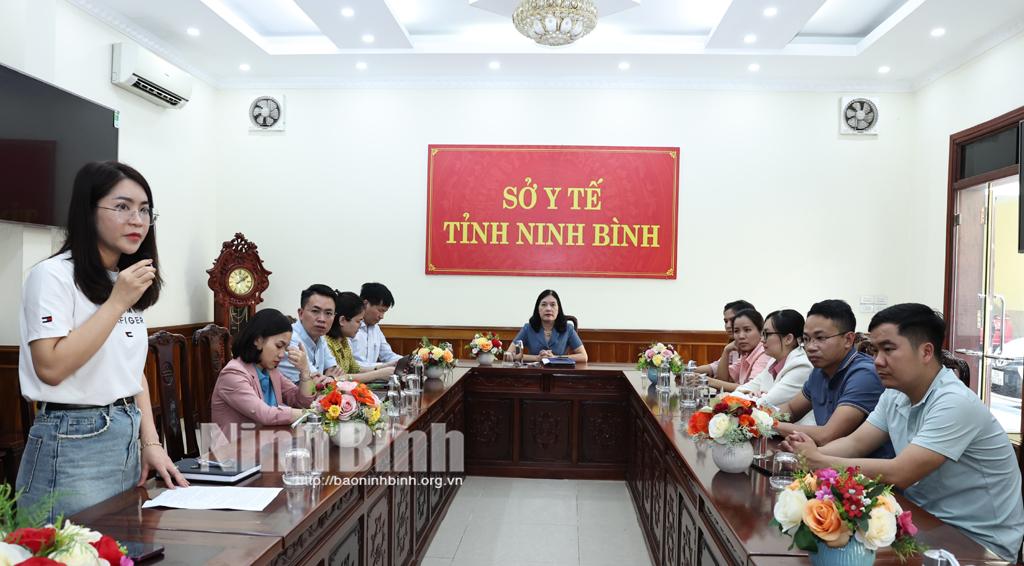 Các đại biểu dự tập huấn đầu cầu Sở Y tế.