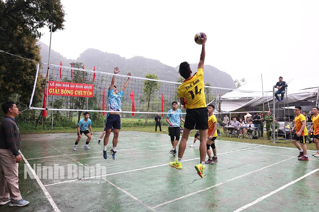 Một trận đấu trong khuôn khổ Giải.