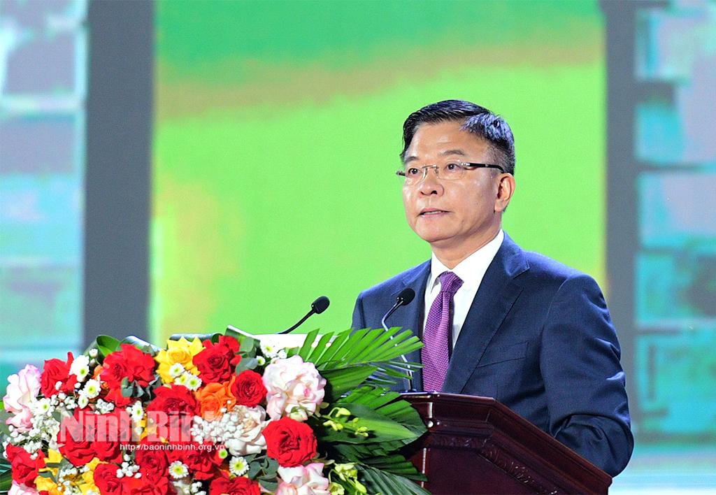 Đồng chí Lê Thành Long, Ủy viên Trung ương Đảng, Phó Thủ tướng Chính phủ phát biểu tại khai mạc Lễ hội Hoa Lư năm 2025.