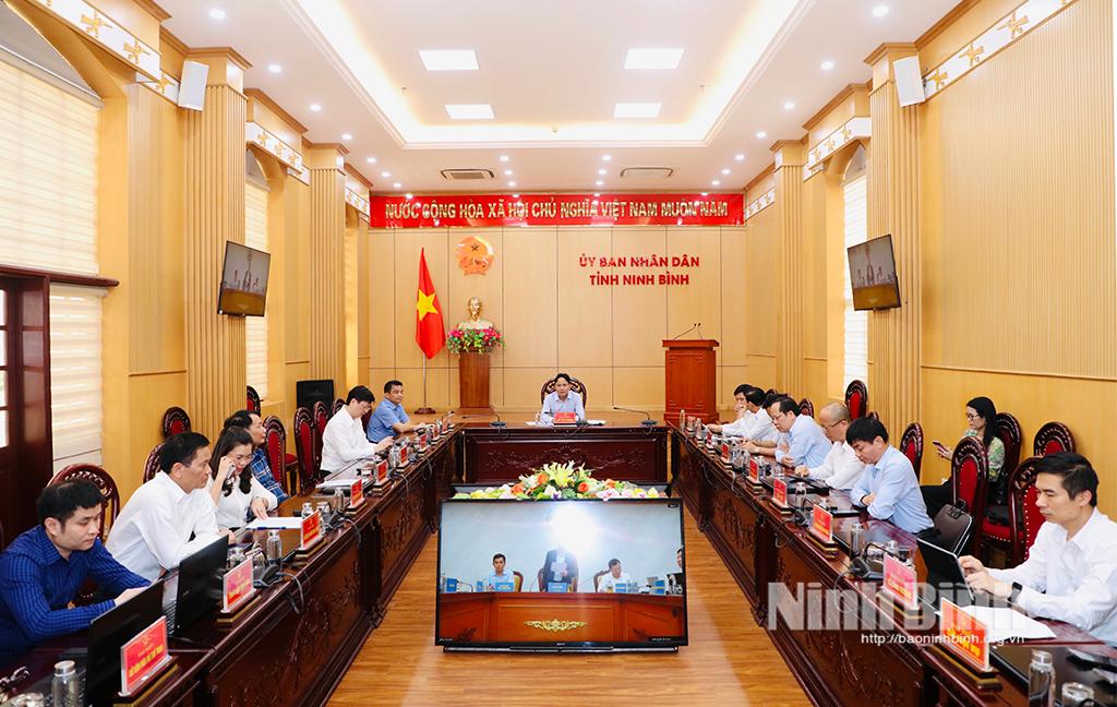 Các đại biểu dự hội nghị tại điểm cầu tỉnh Ninh Bình.