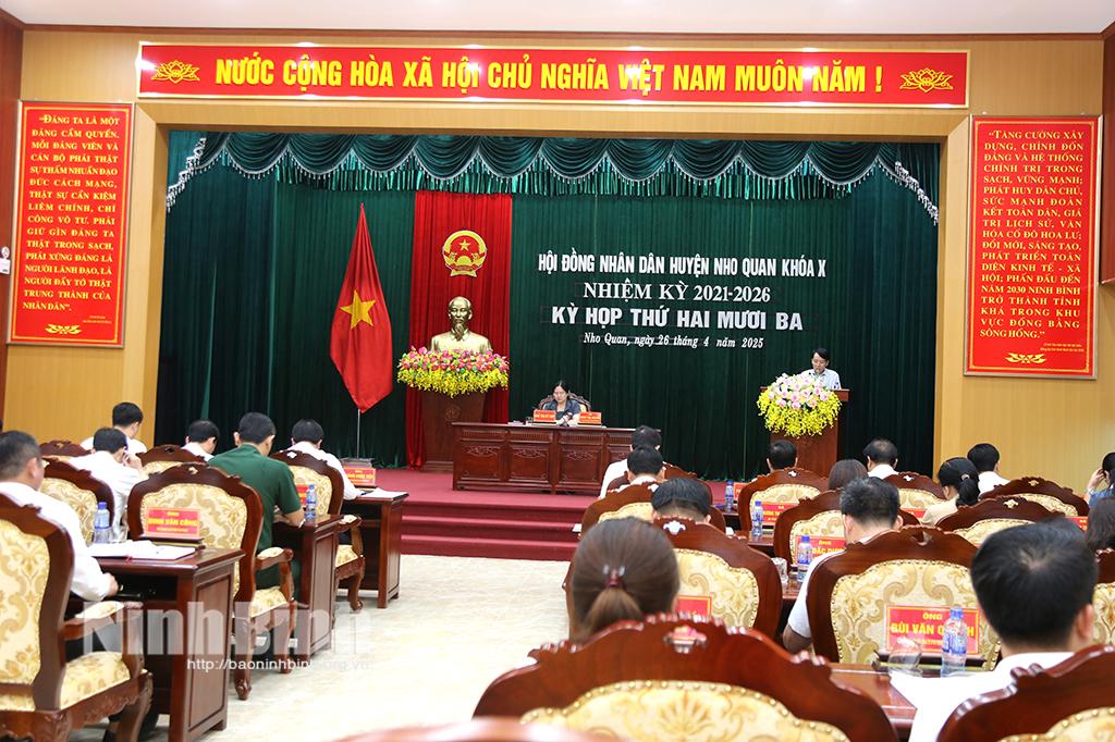 Quang cảnh kỳ họp.