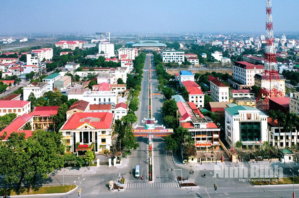 Một góc thành phố Hoa Lư hôm nay.