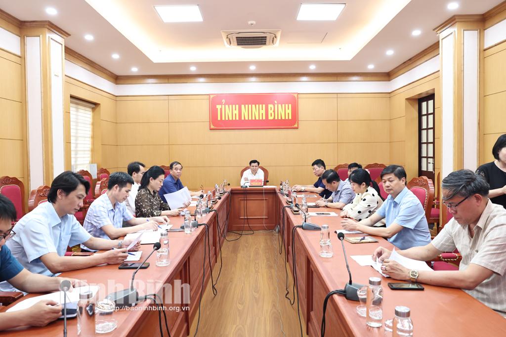 Các đại biểu dự Hội thảo tại điểm cầu Ninh Bình.