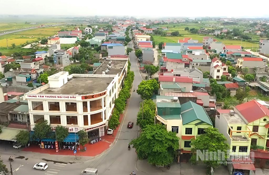 Sắp xếp đơn vị hành chính được kỳ vọng sẽ mở rộng không gian, thúc đẩy phát triển cho các địa phương. Trong ảnh: Một góc của xã Khánh Hoà (Yên Khánh).