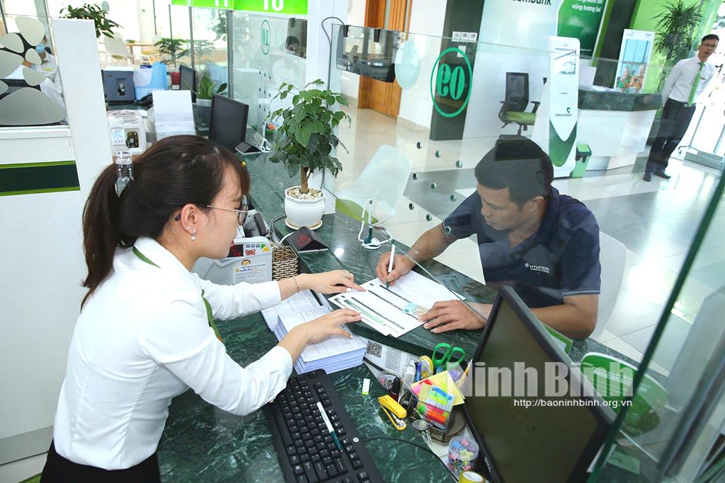 Vietcombank Chi nhánh Ninh Bình luôn chú trọng công tác đào tạo cán bộ. Ảnh: Anh Tuấn