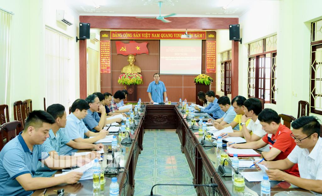 Các đại biểu dự hội nghị.