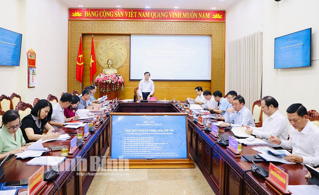 Các đại biểu dự hội nghị.