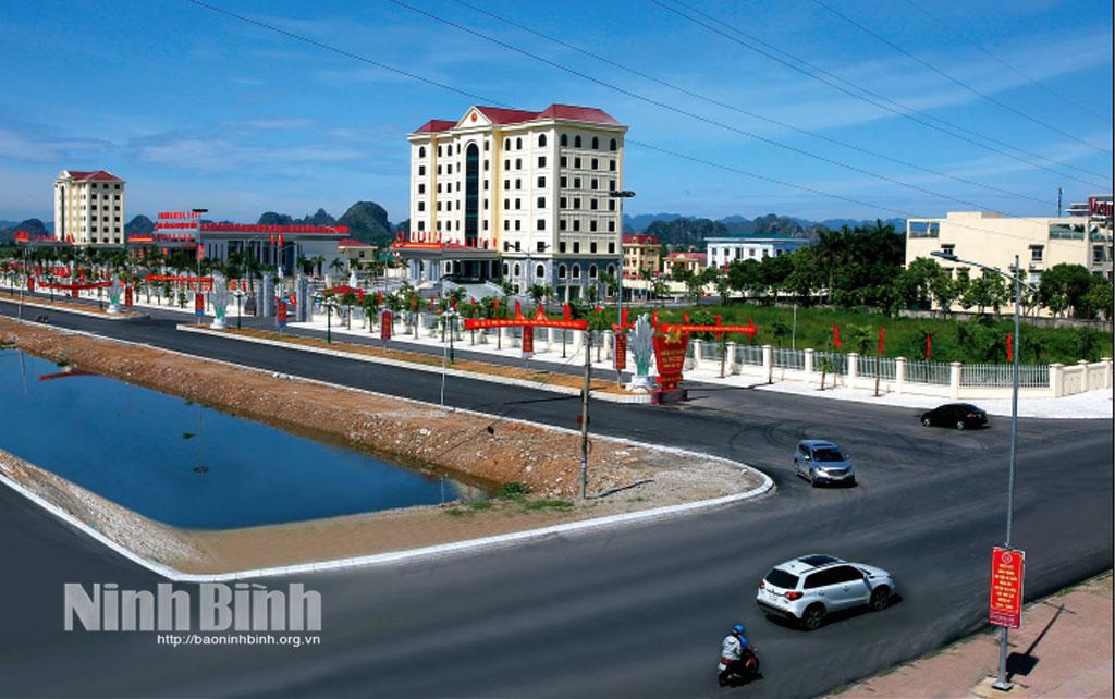 Một góc trung tâm chính trị - hành chính huyện Gia Viễn. Ảnh: Anh Tuấn