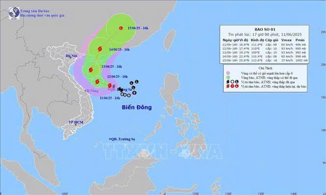 Hướng di chuyển của cơn bão số 1 lúc 16h ngày 11/6/2025.