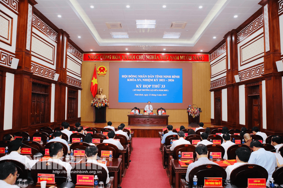 Quang cảnh phiên bế mạc Kỳ họp.