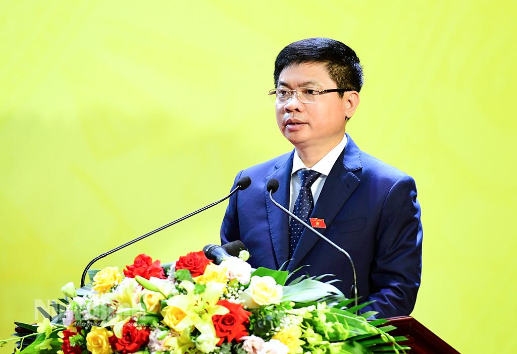 Đồng chí Trương Quốc Huy, Bí thư Tỉnh uỷ, Trưởng Đoàn ĐBQH tỉnh Ninh Bình phát biểu tại Lễ công bố.