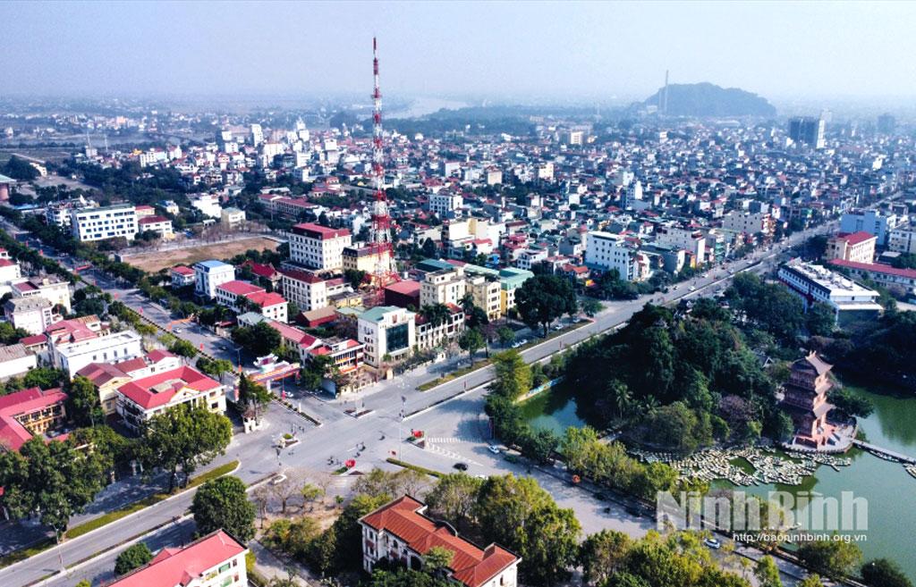 Một góc phường Hoa Lư hôm nay. Ảnh: Đinh Ngọc