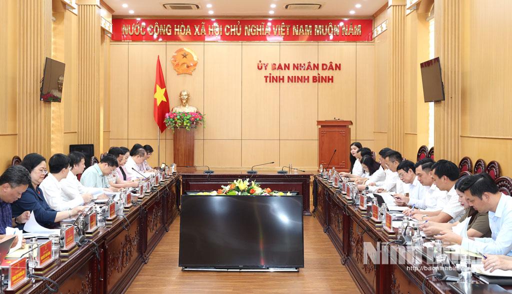 Quang cảnh hội nghị.