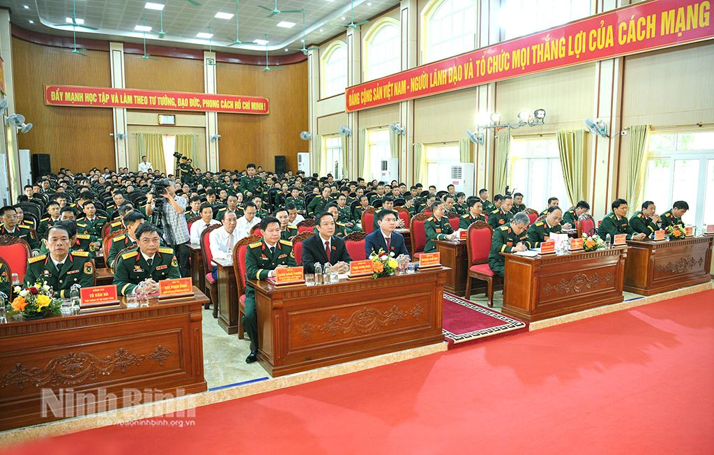 các đại biểu dự phiên trù bị.