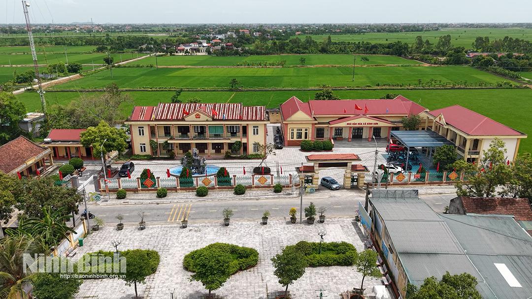 Trụ sở Đảng ủy, HĐND, UBND xã Bình Sơn, tỉnh Ninh Bình.