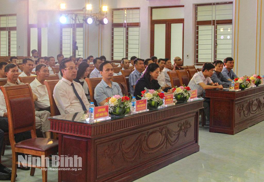 Các đại biểu tham dự hội nghị.