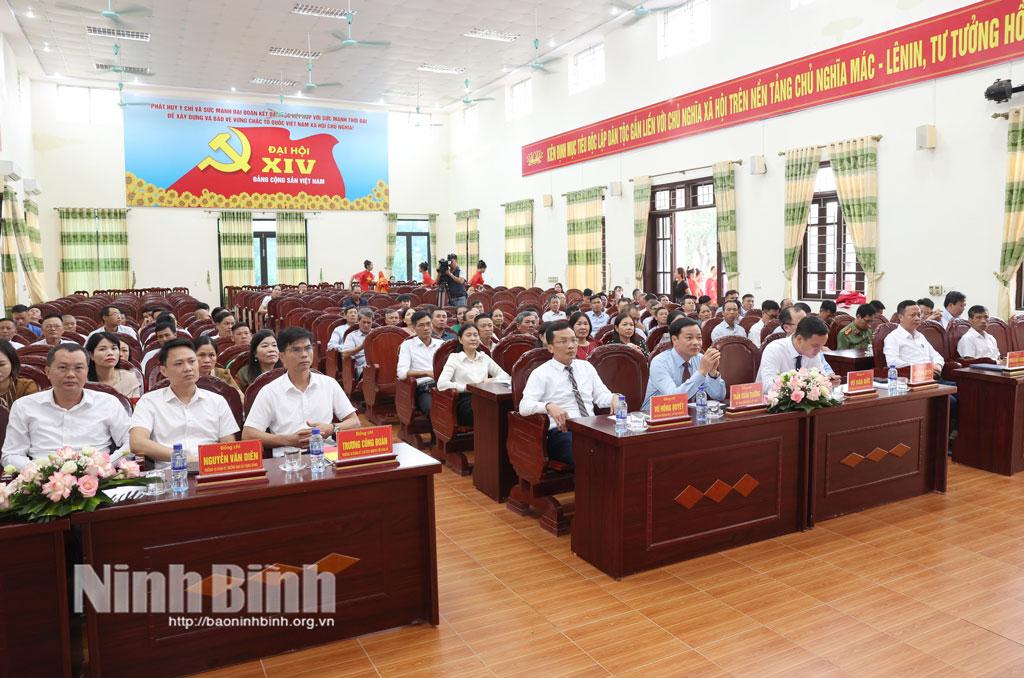 Các đại biểu dự hội nghị.