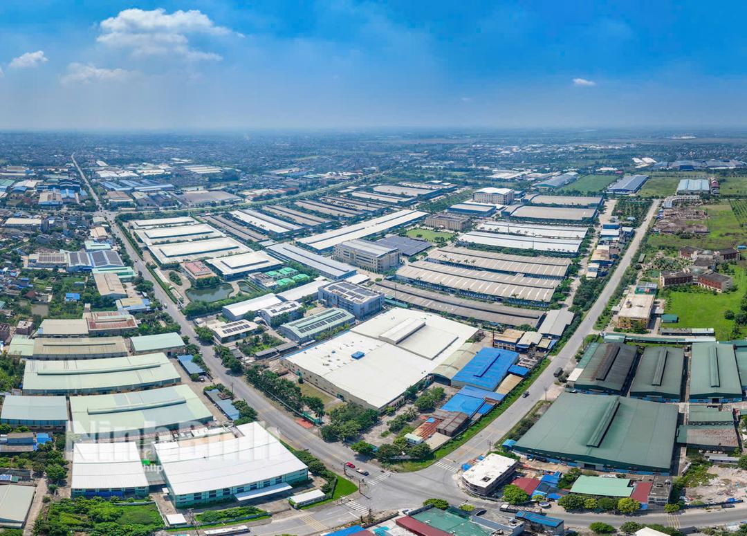 Khu công nghiệp Hòa Xá (phường Đông A và Thành Nam). Ảnh: Viết Dư