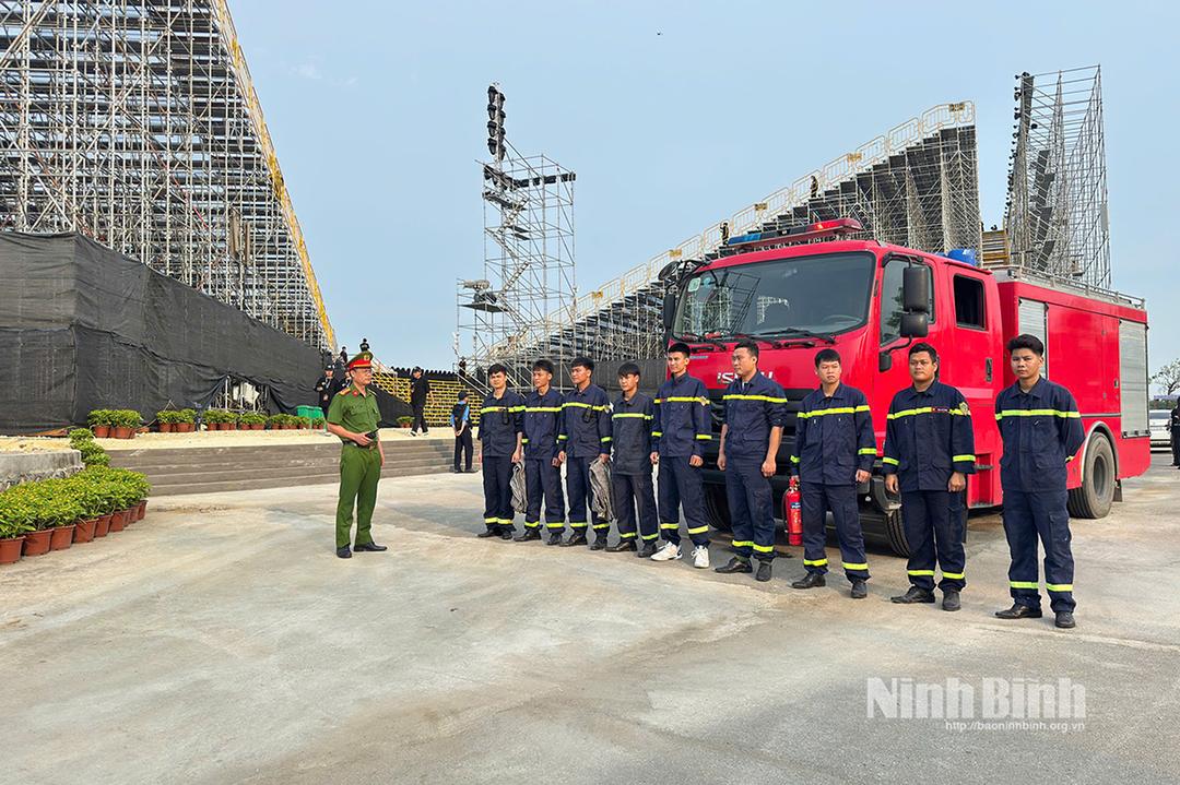 Đội chữa cháy và CNCH khu vực Gia Trấn đảm bảo an toàn PCCC và CNCH tại khu vực tổ chức Lễ hội Âm nhạc và sáng tạo Tràng An - Forestival 2026.