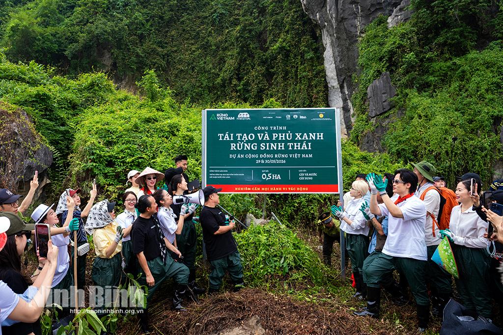 Công trình tái tạo và phủ xanh rừng sinh thái tại Khu Bảo tồn thiên nhiên đất ngập nước Vân Long.