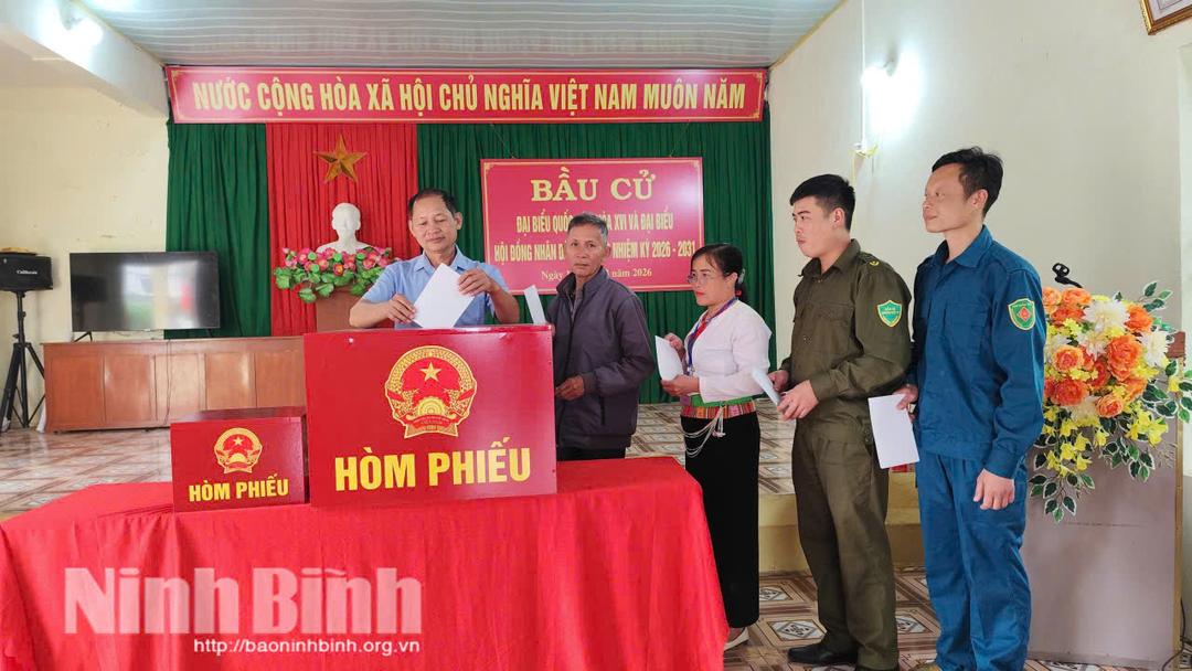 Công tác tổ chức bầu cử được xã Nho Quan chuẩn bị chu đáo, kỹ lưỡng, thực sự là ngày hội non sông. Ảnh: Thuỳ Dung