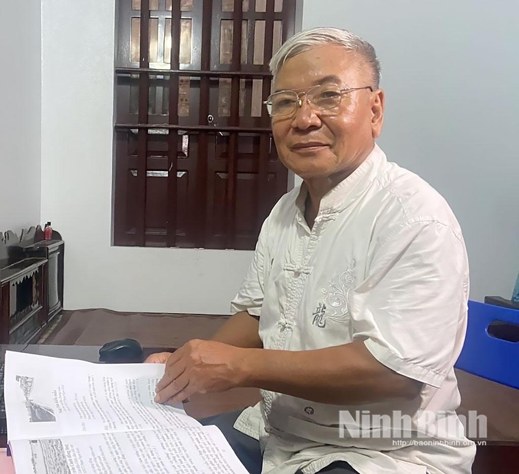 Nghệ nhân Ưu tú Phạm Ngọc Giới (xóm 10, Đông Cường, xã Khánh Thiện).