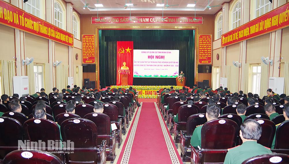 Quang cảnh hội nghị.