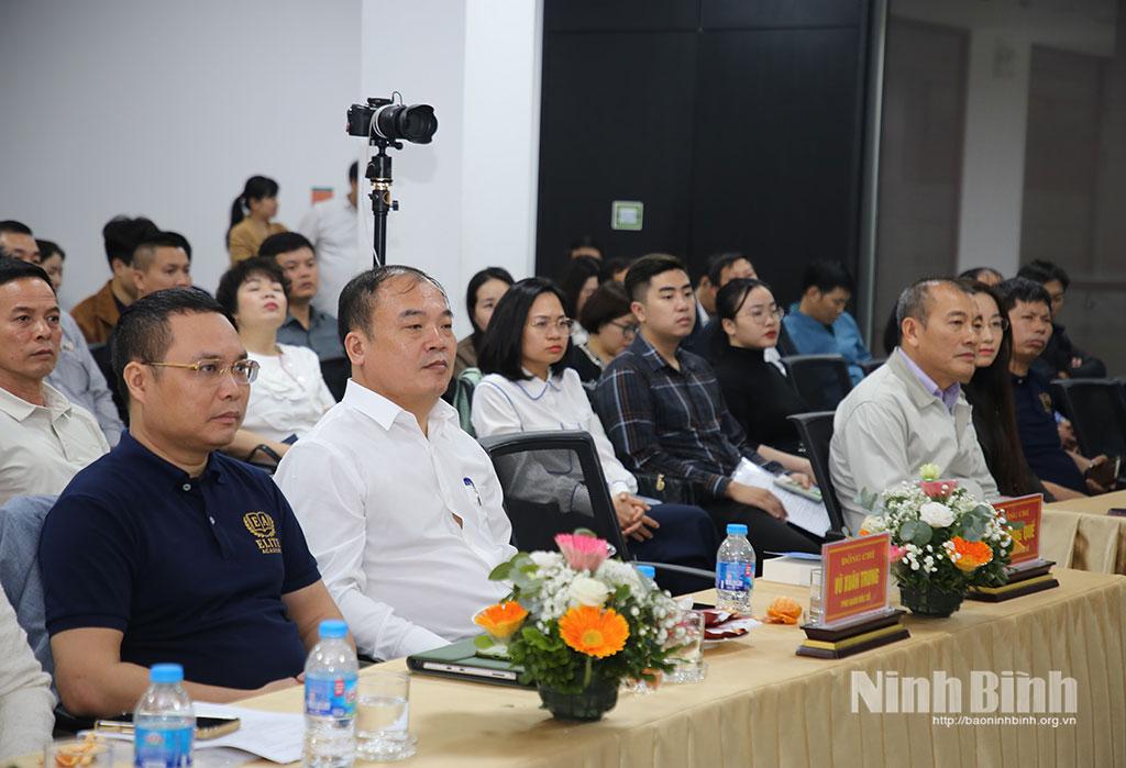 Các đại biểu dự hội nghị tập huấn.