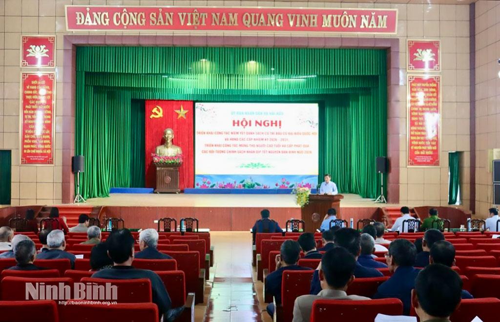 Quang cảnh hội nghị.