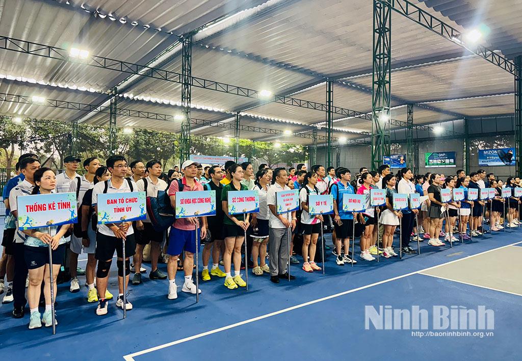 Các đội tuyển tham dự Giải.