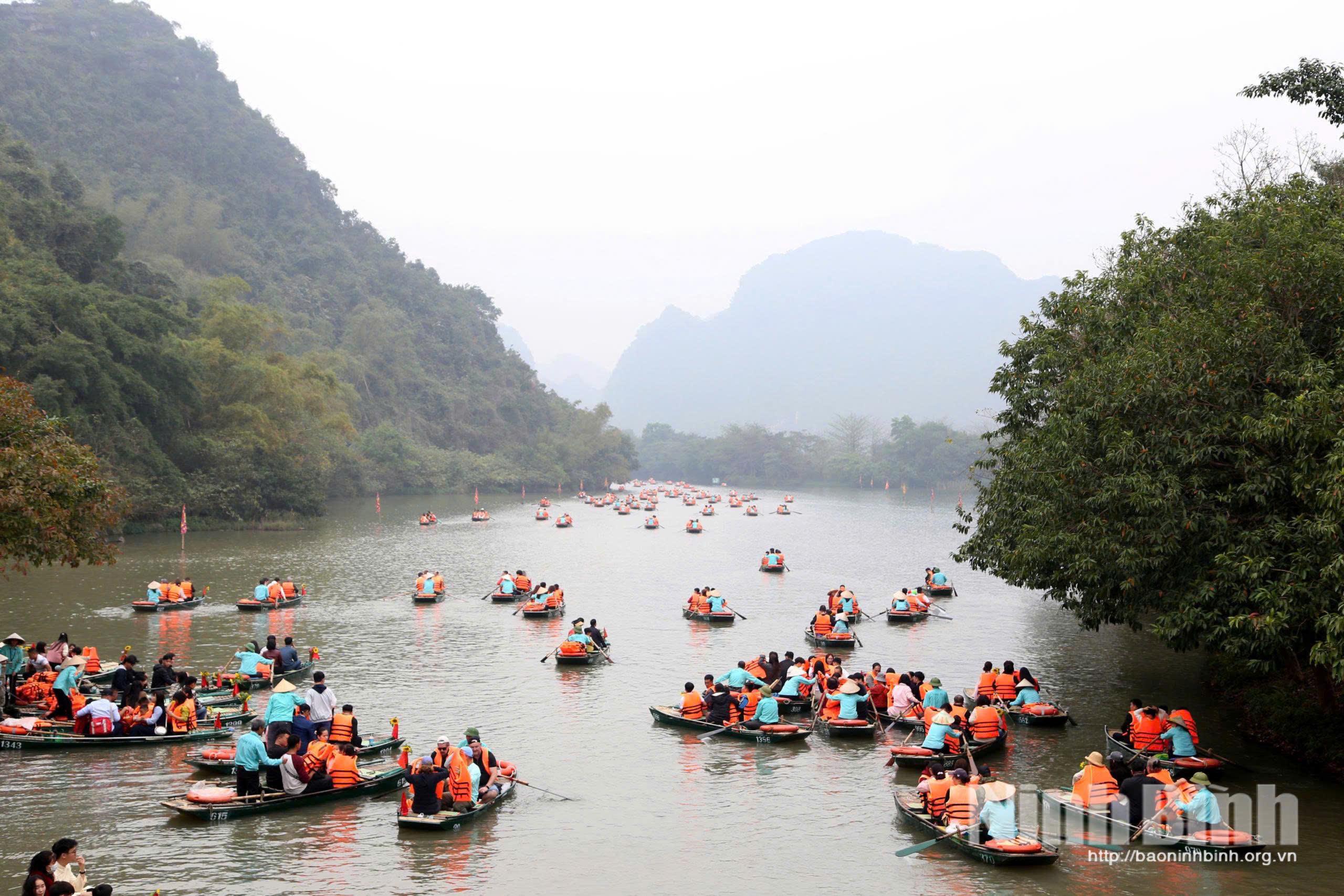 Khu du lịch sinh thái Tràng An. Ảnh: Minh Hải