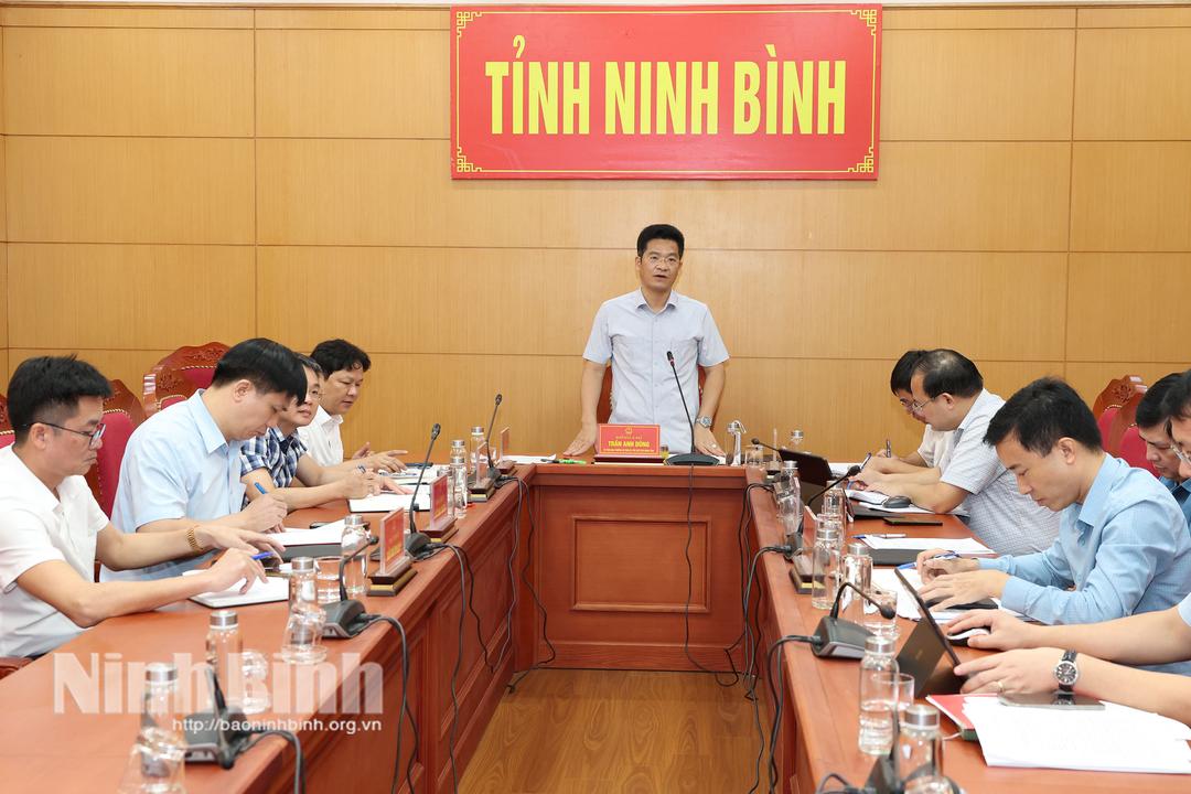 Các đại biểu dự hội nghị.