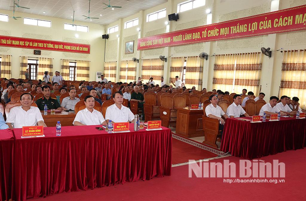 Các đại biểu dự hội nghị.