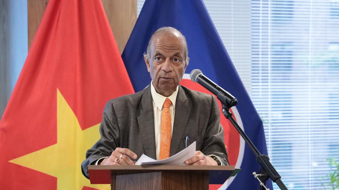 Phó Tổng Thư ký LHQ Atul Khare phát biểu chúc mừng.