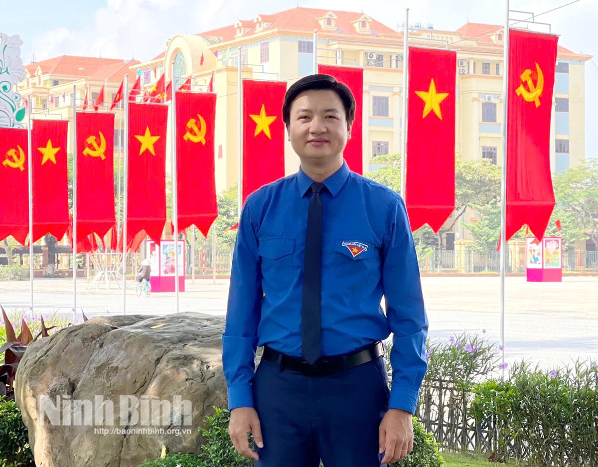 Đồng chí Trần Ngọc Nam - Ủy viên BTV Trung ương Đoàn, Tỉnh ủy viên, Phó Chủ tịch Ủy ban MTTQ Việt Nam tỉnh, Bí thư Tỉnh đoàn Ninh Bình.