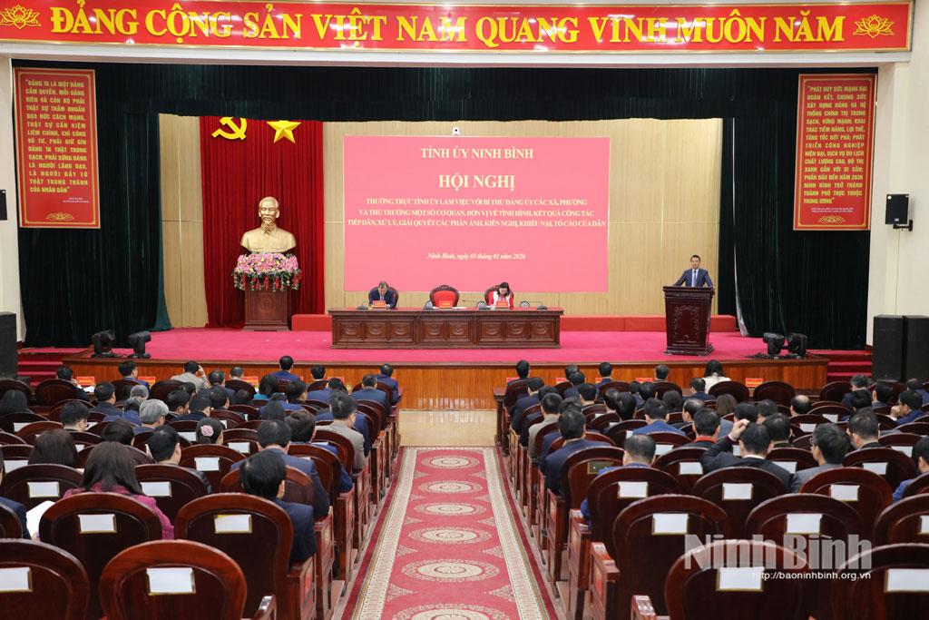 Quang cảnh hội nghị.